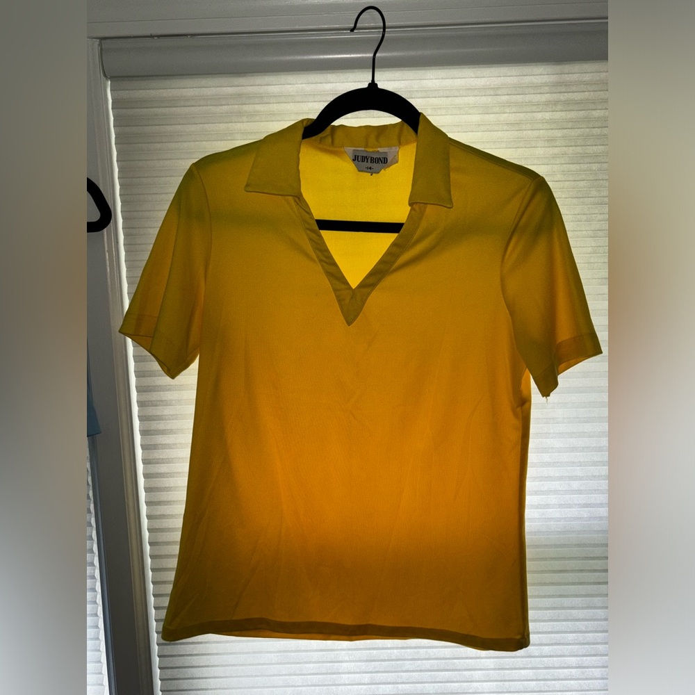 Vintage yellow collared top